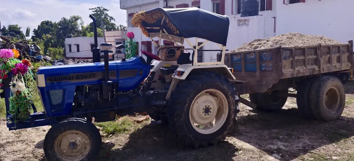 Breaking: Rani ki Sarai police action, tractor used in illegal mining seized