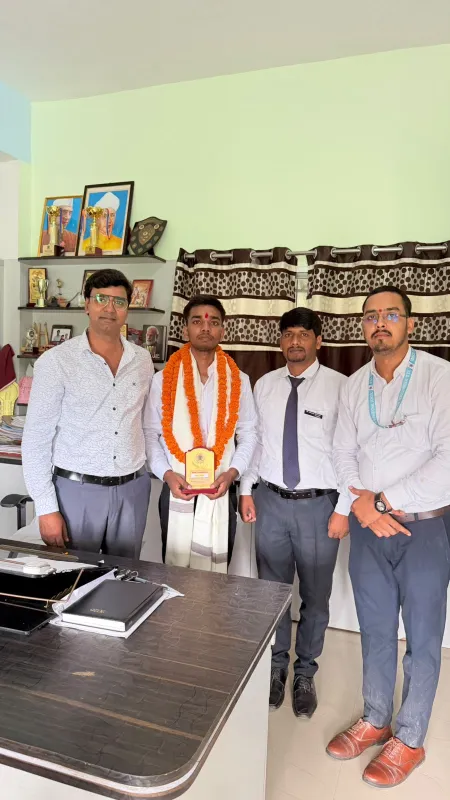 Photo: VSD International School's star shines in NEET, Aryan Singh's success received a grand honor in the...