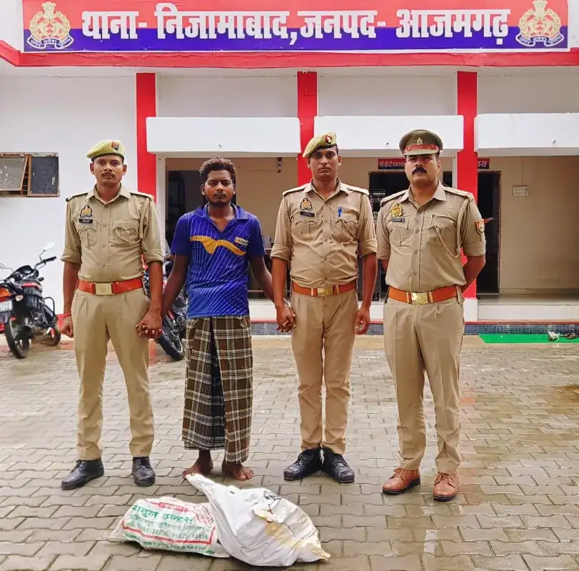 जल निगम स्टोर से सरकारी सामान चोरी करने वाला युवक गिरफ्तार, चोरी की सामग्री बरामद