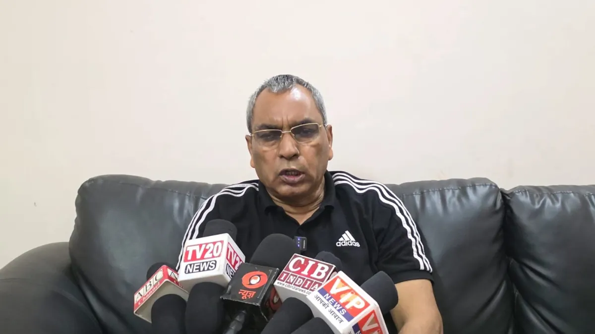Breaking: Atraulia. 'Dumb in the House, opposition screams outside' - Omprakash Rajbhar.